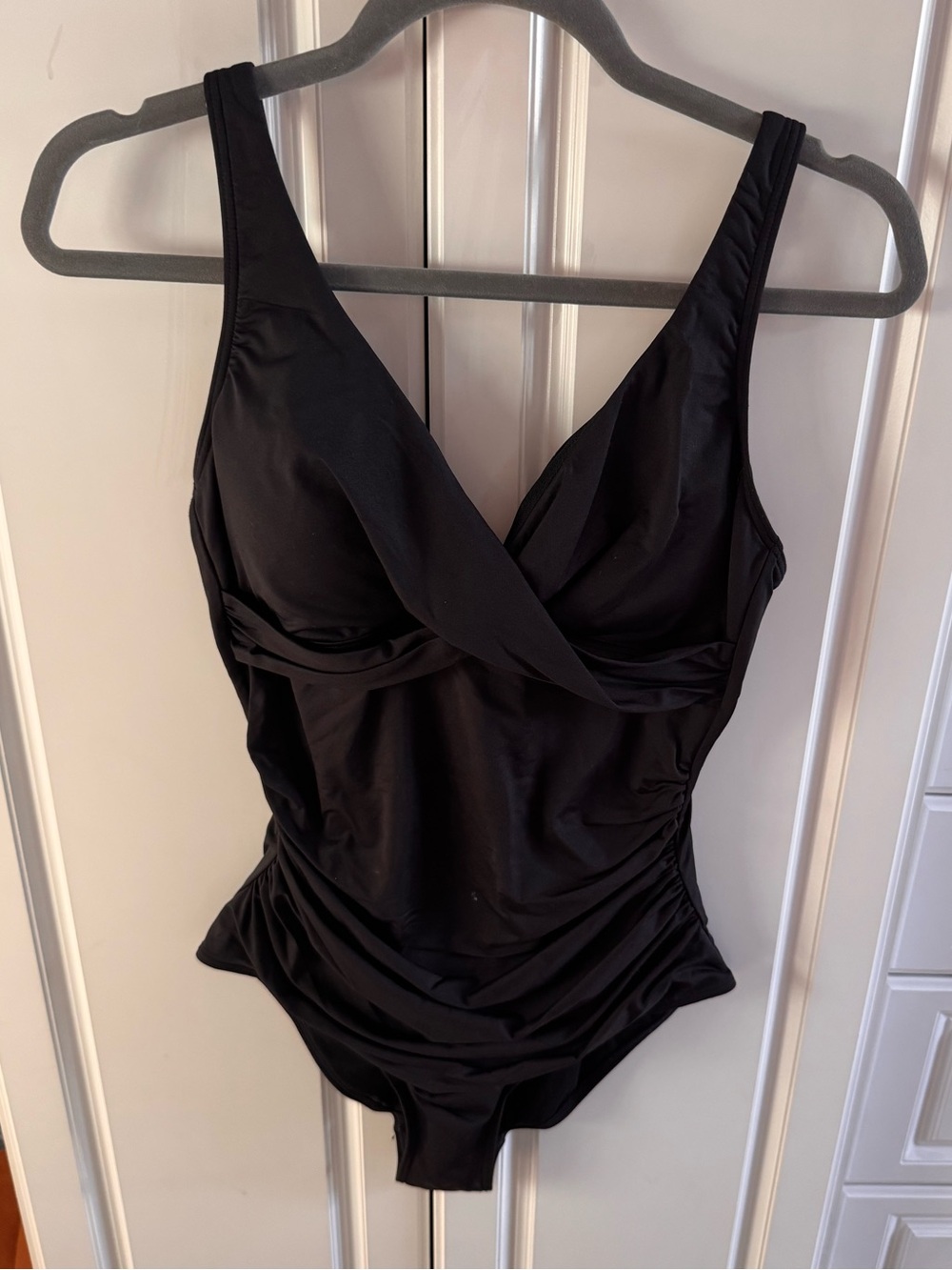 Sea level Australia bathing suit size 6 EUC
